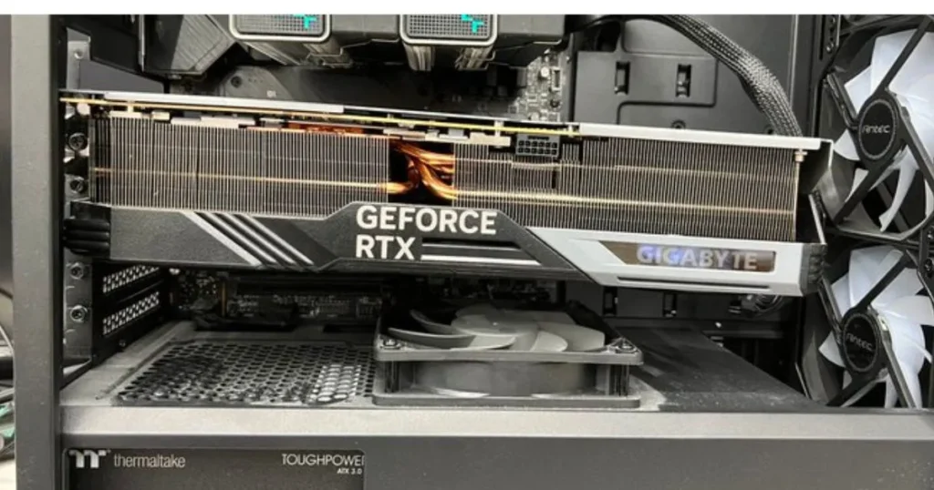 Heavy GPU Without Support? Japanese Retailer Warns Your Graphics Card Could Bend